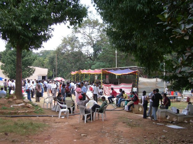 Food Court